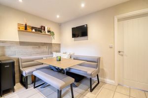 Kitchen/Diner- click for photo gallery
